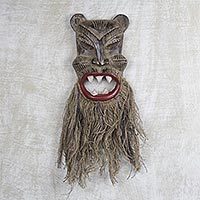 Afrikanische Holz- und Jutemaske, „Gebrüll des Tigers“ – Sese Wood Afrikanische Tigermaske mit Jutebart