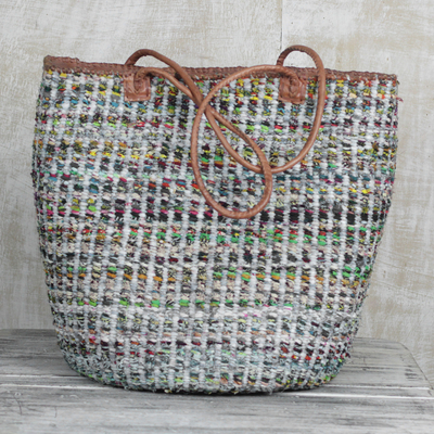 Bolso de hombro de algodón con detalles en piel - Bolso hecho a mano de algodón y caucho reciclado con detalle de cuero