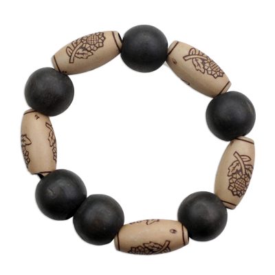 Wood and recycled plastic beaded stretch bracelet,