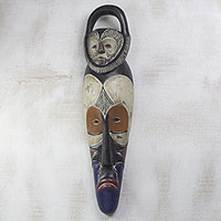 Máscara de madera africana, 'Fang Monkey' - Máscara africana de mono colmillo de madera Sese tallada a mano