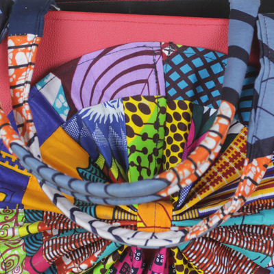 Handtasche mit Baumwollgriff - Mehrfarbige Handtasche mit Griff aus Kunstleder und bedrucktem Baumwollimitat