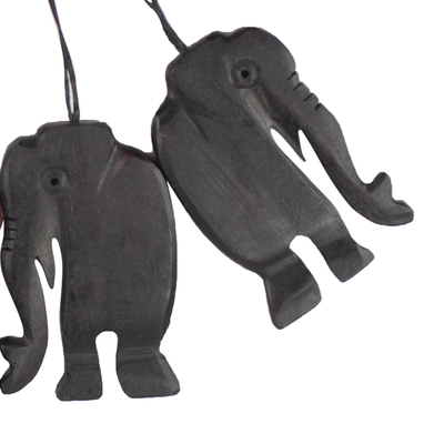 Ornamente aus Ebenholz, (4er-Set) - Handgefertigte wandelnde Elefantenornamente aus Ebenholz (4er-Set)