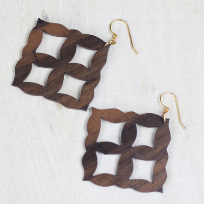 Ohrhänger aus Ebenholz - Ohrhänger aus Ebenholz mit quadratischem Motiv aus Ghana