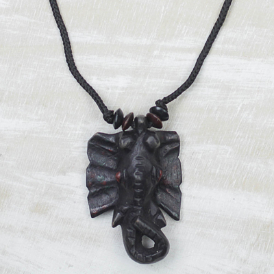 Wood pendent necklace, Brave Elephant