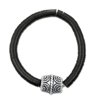 Recycled plastic beaded stretch bracelet, 'Celebrated Minimalism' - Black and White Recycled Plastic Minimalist Stretch Bracelet