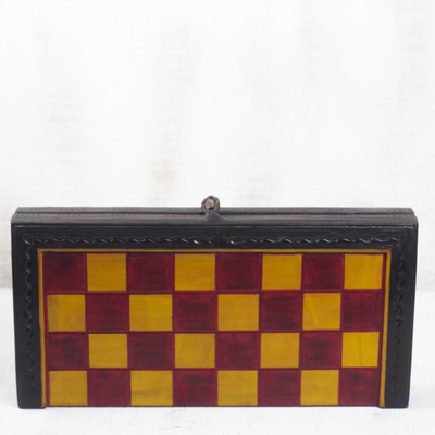 Reiseschachspiel aus Leder - Reiseschachspiel aus rotem und gelbem Leder aus Ghana