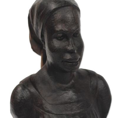 Skulptur aus Ebenholz, „Büste einer einheimischen Frau II“. - Signierte Ebenholz-Skulptur einer Frau aus Ghana