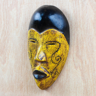 Máscara de madera africana - Máscara africana de madera amarilla y negra de Ghana