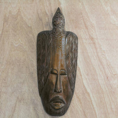 Afrikanische Holzmaske - Handgeschnitzte Wandmaske aus westafrikanischem Holz mit Vogelmotiv