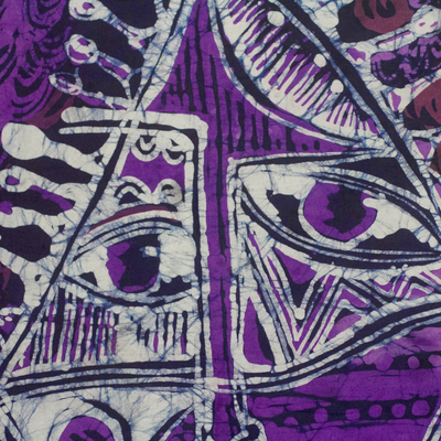 Wandbehang aus Batik-Baumwolle, 'Purple Oju Orisha' (Lila Oju Orisha) - Signierter Batik-Wandbehang aus Baumwolle in Lila aus Ghana