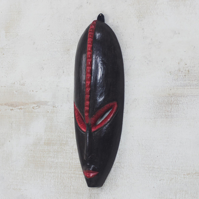 Afrikanische Holzmaske - Afrikanische Holzmaske in Schwarz und Rot aus Ghana