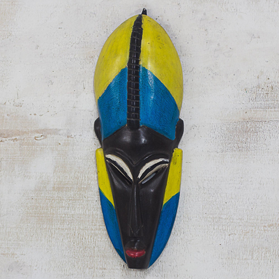 Afrikanische Holzmaske - Bunte Wandmaske aus afrikanischem Holz, hergestellt in Ghana