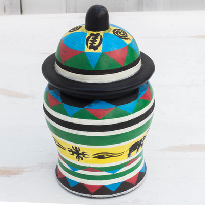 Dekorative Urne aus Holz - Dekorative Urne aus kulturellem Sese-Holz aus Ghana