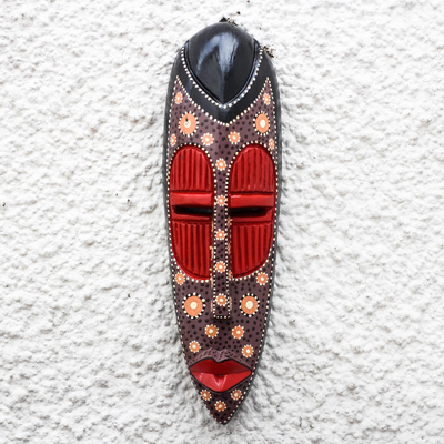 Afrikanische Holzmaske - Afrikanische Holzmaske mit Punktmotiv aus Ghana
