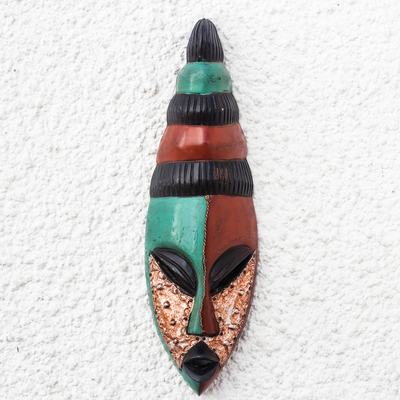 Afrikanische Holzmaske - Bunte afrikanische Holzmaske mit Kupfer- und Aluminiumakzenten