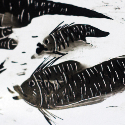 „Kein Freund im Fischreich“. - Signierte expressionistische Malerei zum Thema Meeresleben aus Ghana