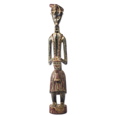 Estatuilla de madera, 'Baterista tradicional' - Estatuilla rústica de madera de Sese de un baterista de Ghana
