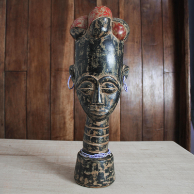 Holzskulptur - Holzskulptur der Königin Asantewaa aus Ghana