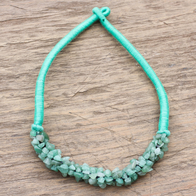 Torsade-Halskette mit grünen Achatperlen - Torsade-Halskette mit grünen Achatperlen aus Ghana