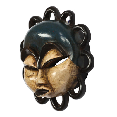 Máscara de madera africana - Máscara de madera africana azul y beige de Ghana