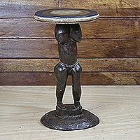 Mesa decorativa de madera, 'Ga Woman' - Mesa decorativa de madera Sese con forma femenina de Ghana