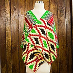 Mantón kente africano de cuatro tiras tejido a mano verde y rojo, 'Akan Blessing'