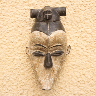 Wood mask, 'Fang Legend' - Fang Style Wood Wall Mask from Ghana