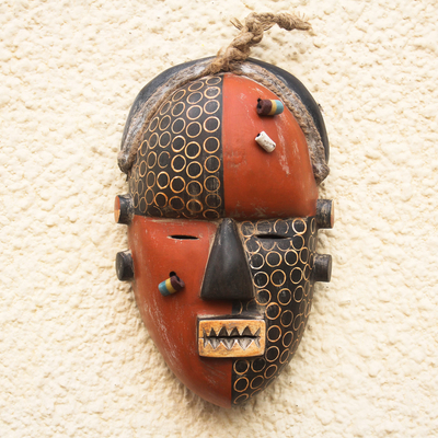 Afrikanische Holzmaske - Bunte Holzmaske mit recycelten Glasperlen