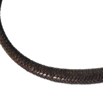 Collar de cuero trenzado, 'Mpusia in Brown' - Collar de cuero marrón trenzado hecho a mano africano