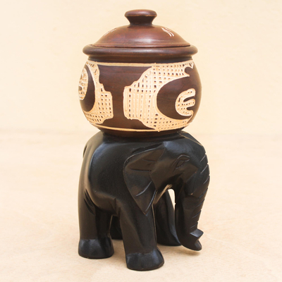 Tarro de madera decorativo - Recipiente decorativo de elefante hecho a mano de Ghana