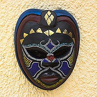 Máscara de madera africana con cuentas - Máscara de pared de madera africana con latón y cuentas