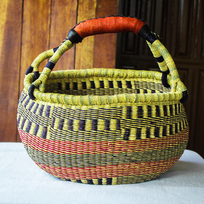 Raffia shopping basket, 'Bright Weave' - Multicolored Handwoven Raffia Shopping Basket