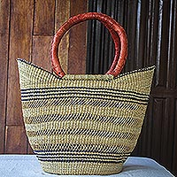 Raffia and leather shopping basket, Biakoye