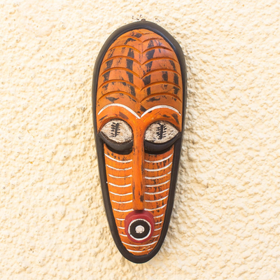 Afrikanische Holzmaske, 'Norvi' - Handgeschnitzte afrikanische Holzmaske