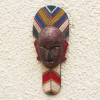 Afrikanische Holzmaske, „Obaa Sima“ – handgeschnitzte afrikanische Sese-Holzmaske