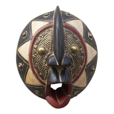 Afrikanische Holzmaske - Afrikanische Sese-Holzmaske mit Messingplattenakzenten