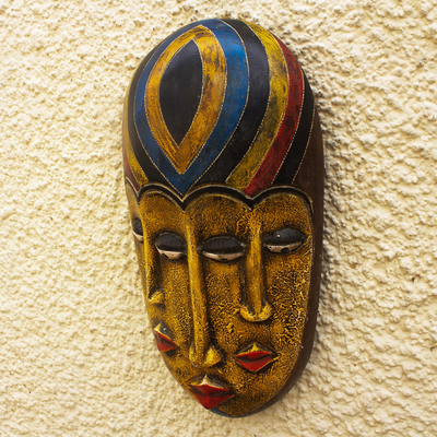Máscara de madera africana - Máscara de madera de sésé africano pintada a mano.
