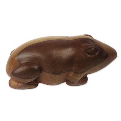 Estatuilla de madera de ébano, 'Marcha de ranas' - Estatuilla de rana de madera de ébano tallada a mano