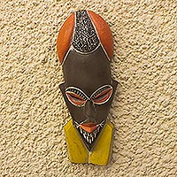 Máscara de madera africana, 'Take Me' - Máscara de madera Sese pintada a mano de África Occidental