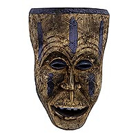 Máscara de madera africana, 'Genial' - Máscara de madera Sese hecha a mano