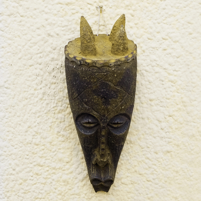 Máscara de madera africana - Máscara artesanal de madera de sésé de Ghana