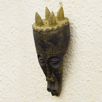 Máscara de madera africana - Máscara artesanal de madera de sésé de Ghana
