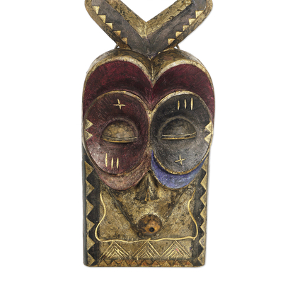 Máscara de madera africana, 'Bamum' - Máscara de madera Sese tallada a mano de Ghana
