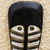 Máscara de madera africana - Máscara de madera de sésé rayada hecha a mano de Ghana