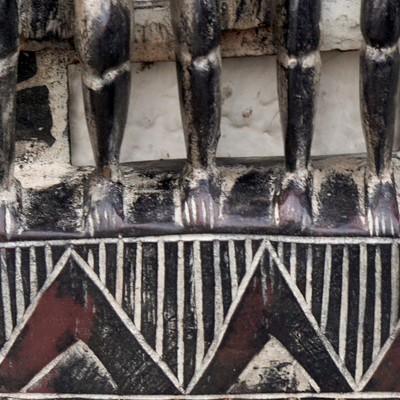 Decoración de pared de madera - Acento de pared en forma de peine de madera de Sese tallada a mano de Ghana