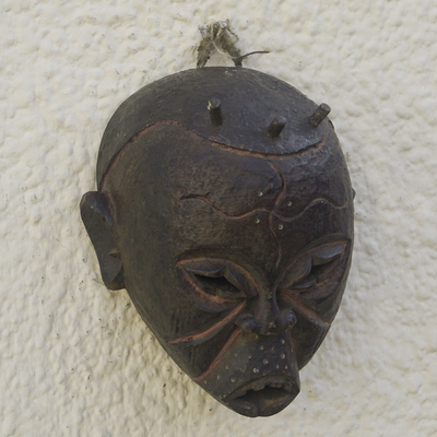 Máscara de madera africana - Máscara de madera de sésé tallada a mano de Ghana