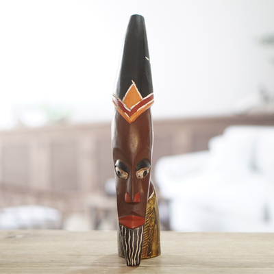 Holzskulptur „Torgbi“ – handgeschnitzte Sese-Holzskulptur aus Ghana