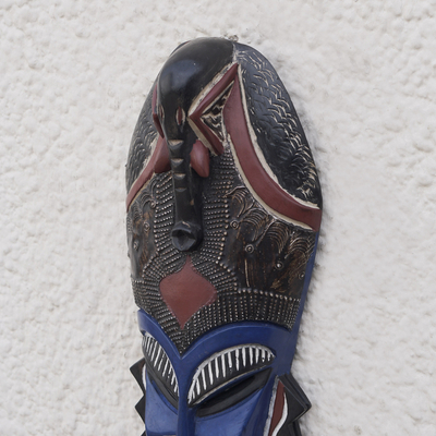 Máscara de madera africana - Máscara africana de madera de Sese en azul fabricada en Ghana
