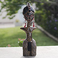 Fruchtbarkeitspuppe aus Holz, „Dark Detugbi“ – handgeschnitzte Fruchtbarkeitspuppe aus Sese-Holz mit weiblicher Form