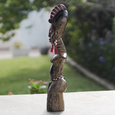 Fruchtbarkeitspuppe aus Holz - Handgeschnitzte Fruchtbarkeitspuppe aus Sese-Holz mit weiblicher Form